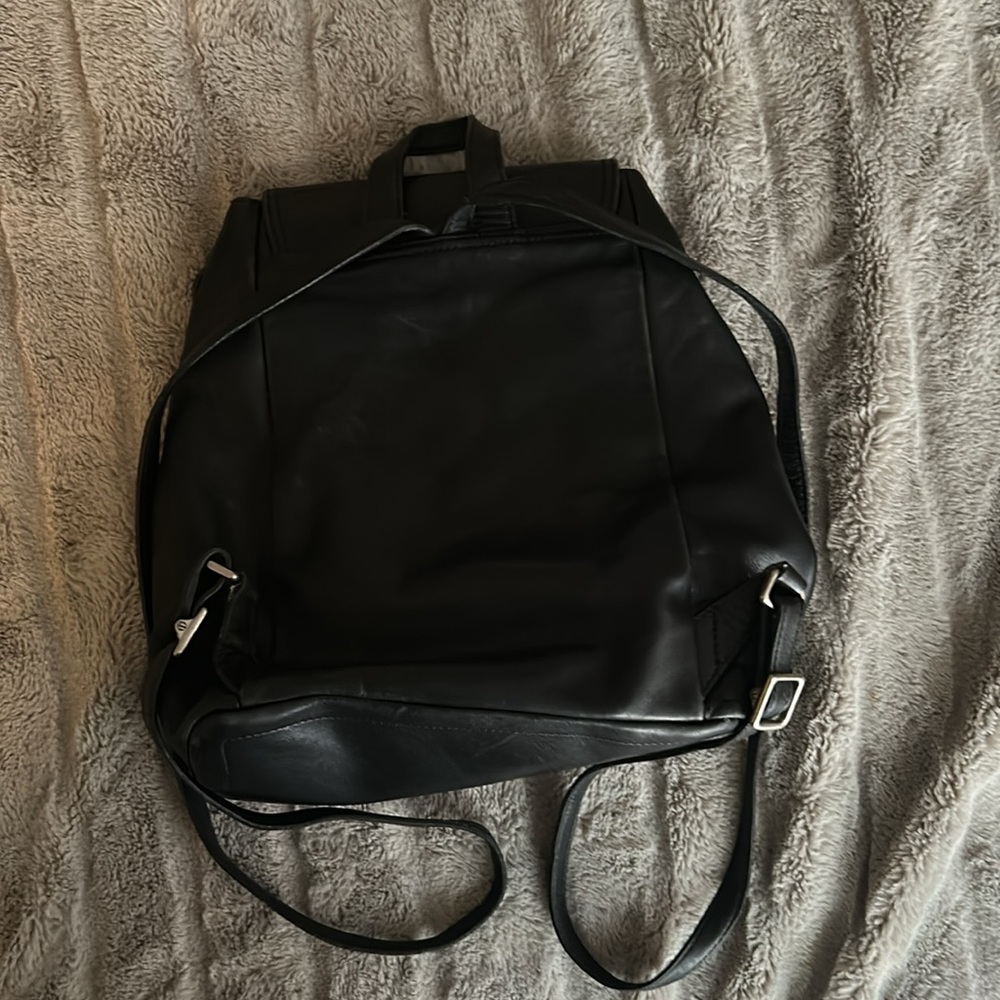 Large vintage black Coach backpack - Picture 2 of 4